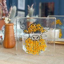 Load image into Gallery viewer, Highland Coo Candle Holder