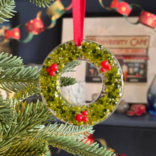 Load image into Gallery viewer, Wreath Decoration