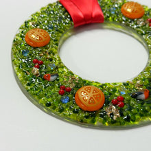 Load image into Gallery viewer, Medium Christmas Wreath