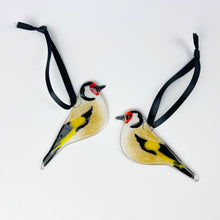 Load image into Gallery viewer, Goldfinch Decoration